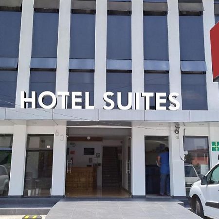 Suites Internacional سابوبان المظهر الخارجي الصورة