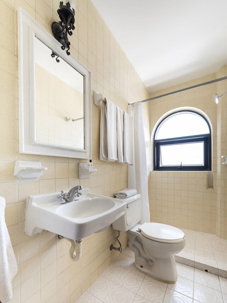Suites Internacional سابوبان المظهر الخارجي الصورة